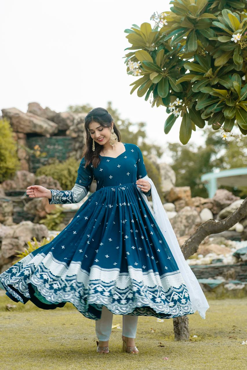 ZENNY EMBROIDERY WORKED ANARKALI SUIT SET SC 6018