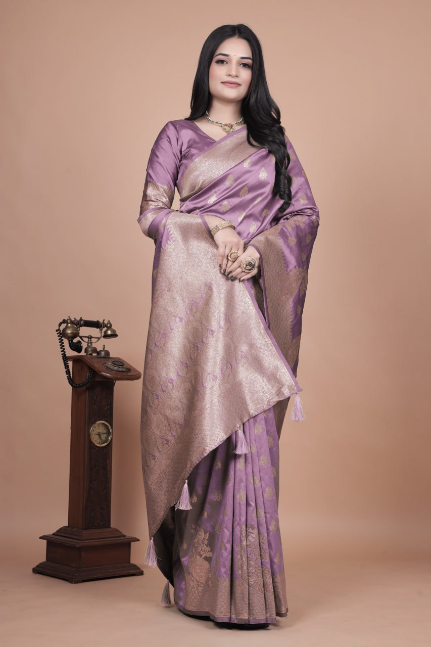 Elegant Banarasi Silk Saree with Golden Zari Weaving