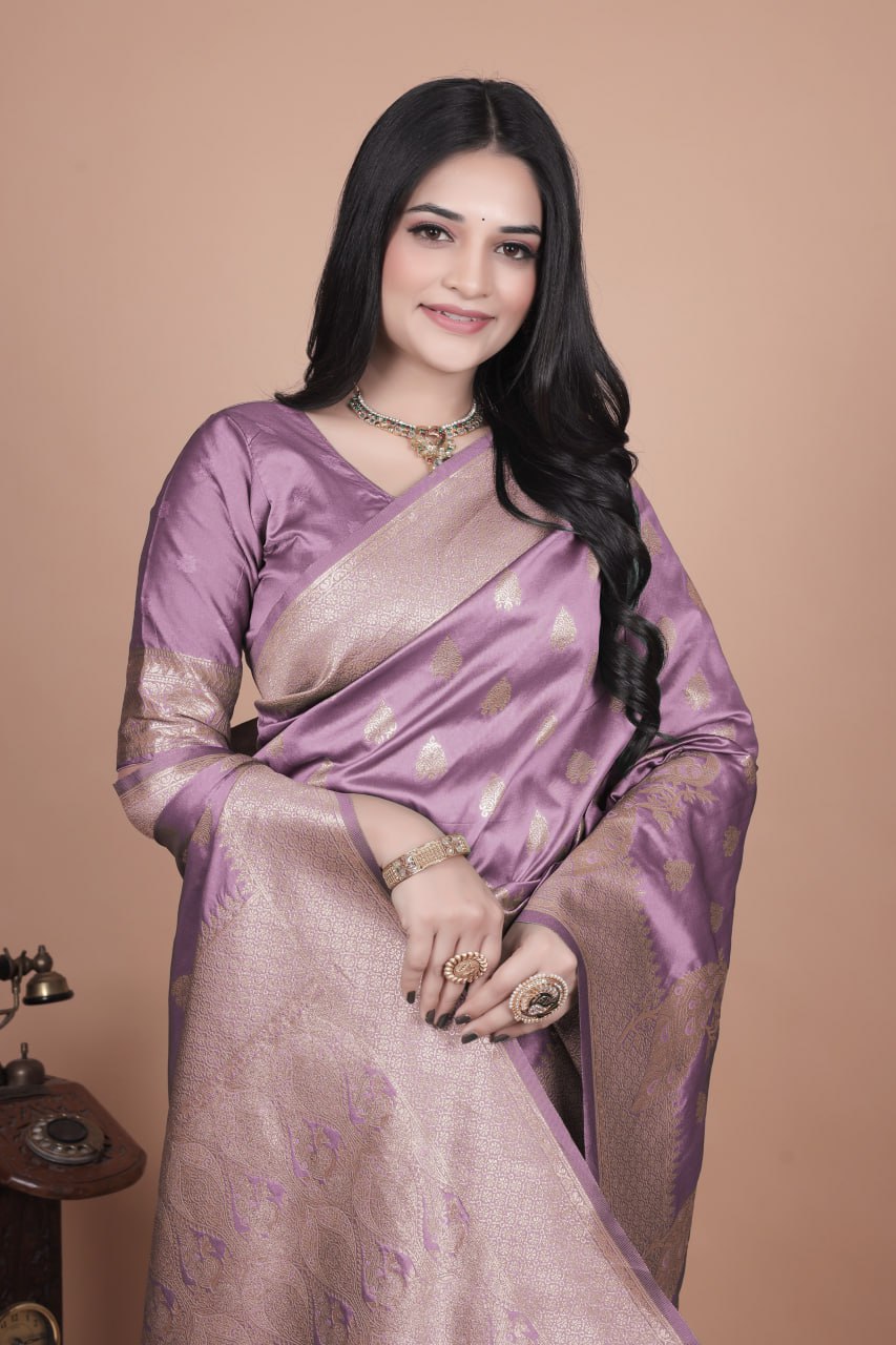 Elegant Banarasi Silk Saree with Golden Zari Weaving