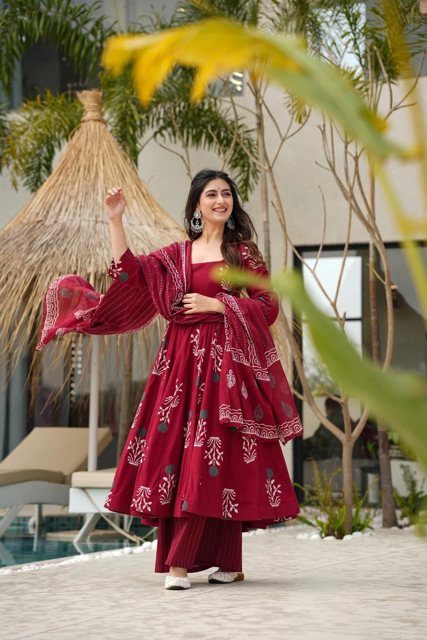 AKIRA MAROON MASLIN ANARKALI SUIT SET