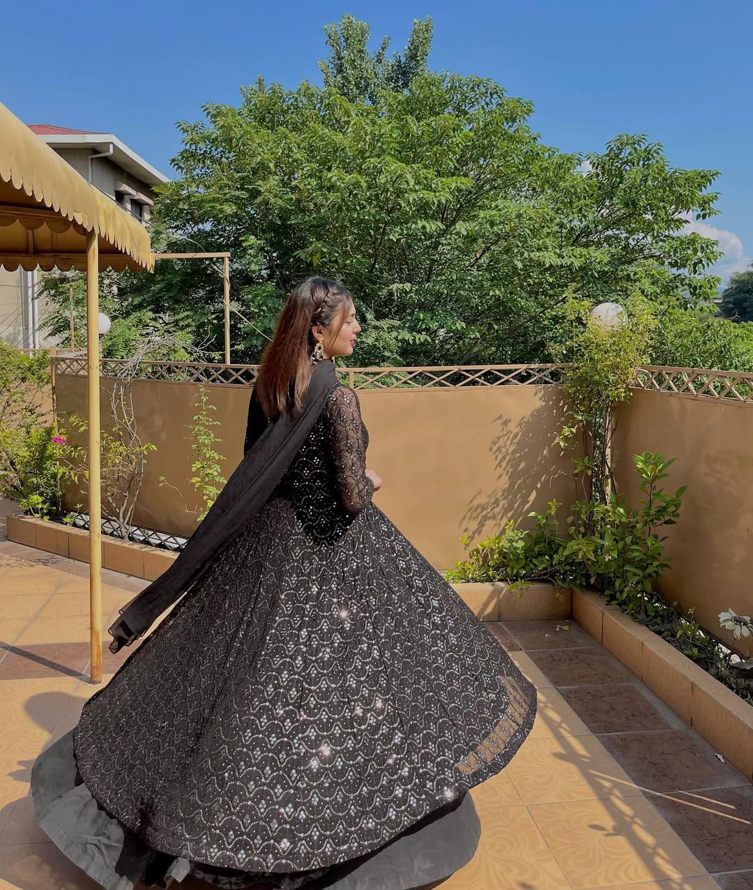 AAKANSHA BALCK ANARKALI SUIT SET